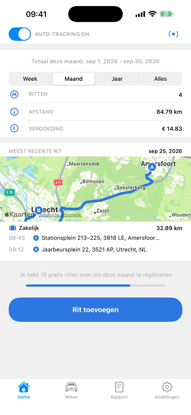 Startscherm van Tripbook met auto-tracking aan en het totaal van deze maand